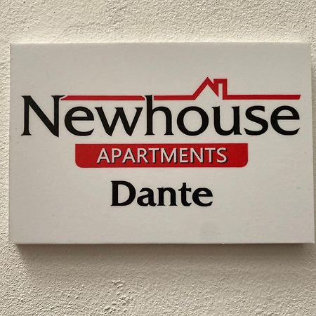 Newhouse Dante Apartment Бари Екстериор снимка
