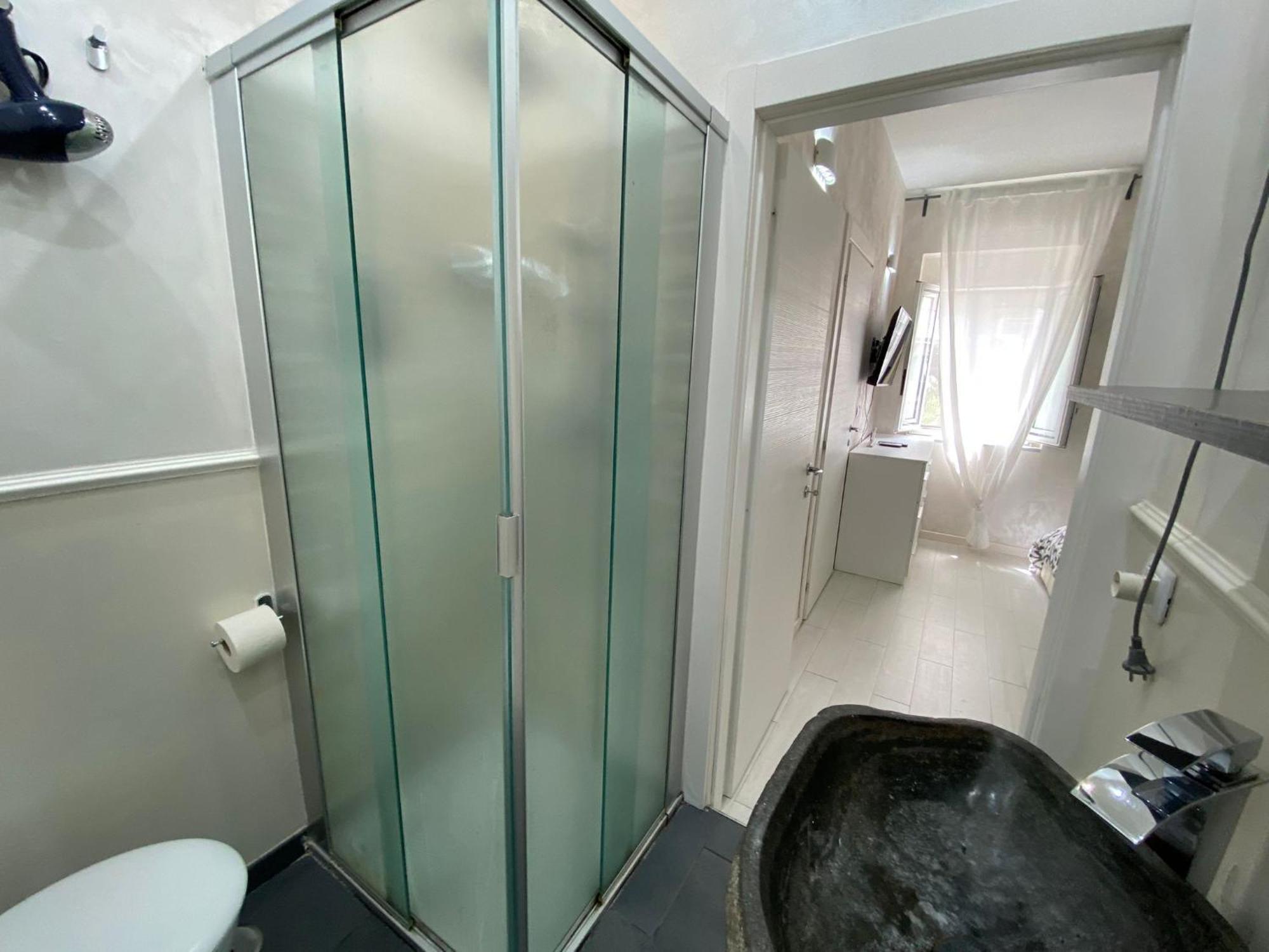 Newhouse Dante Apartment Бари Екстериор снимка