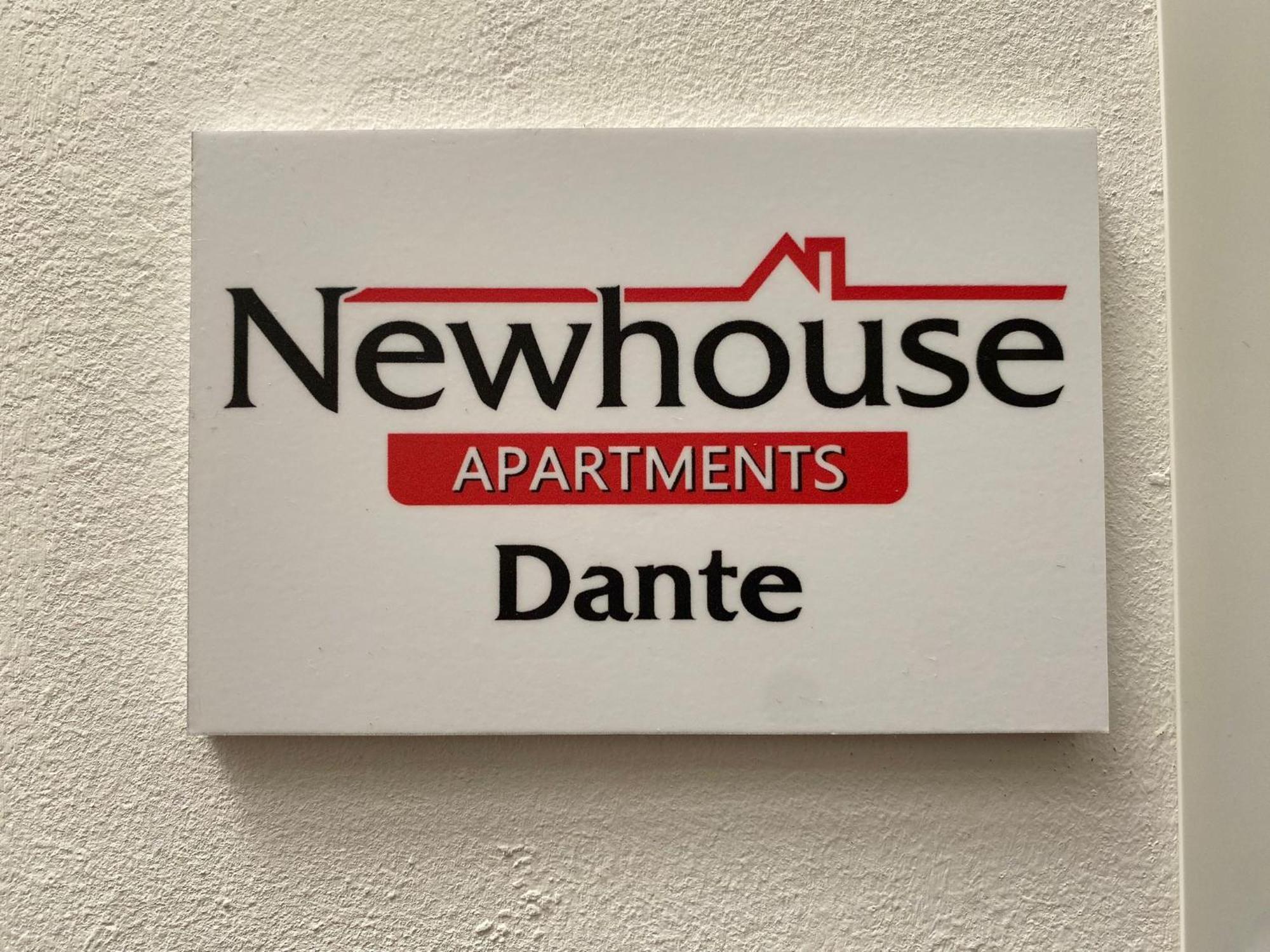 Newhouse Dante Apartment Бари Екстериор снимка